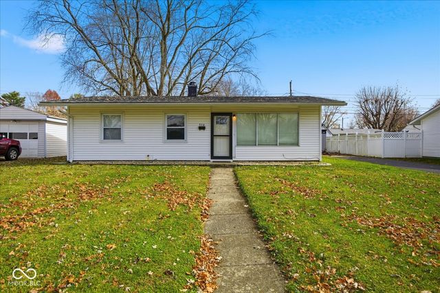 516 Roosevelt Drive, Shelbyville, IN 46176