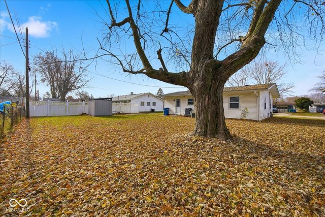 516 Roosevelt Drive, Shelbyville, IN 46176