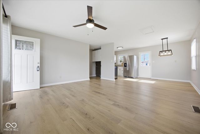 516 Roosevelt Drive, Shelbyville, IN 46176