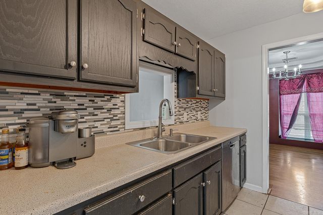 68 County Road 783, Jonesboro, AR 72405