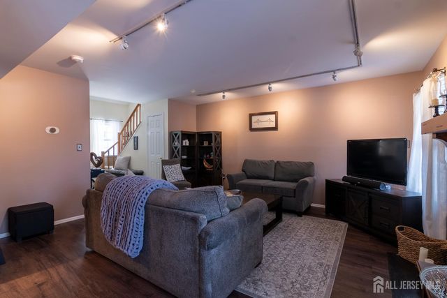 171 Beckett Place, Franklin, NJ 08873