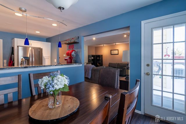 171 Beckett Place, Franklin, NJ 08873