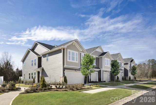 9310 Pagoda Oak Drive, Charlotte, NC 28269