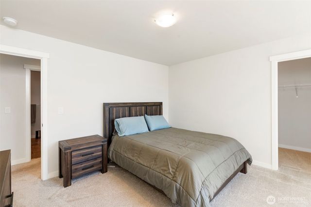 11307 Maple Tree Place NW, Silverdale, WA 98383