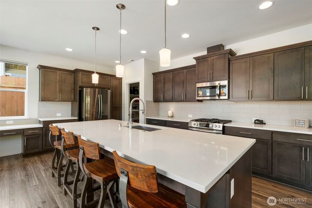 11307 Maple Tree Place NW, Silverdale, WA 98383
