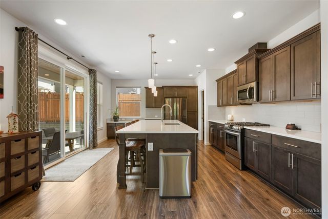 11307 Maple Tree Place NW, Silverdale, WA 98383