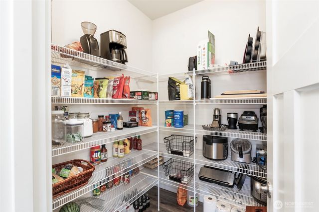 11307 Maple Tree Place NW, Silverdale, WA 98383