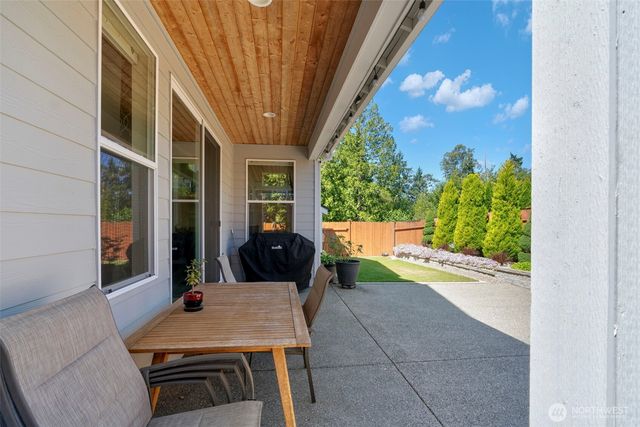 11307 Maple Tree Place NW, Silverdale, WA 98383