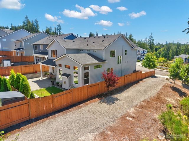 11307 Maple Tree Place NW, Silverdale, WA 98383