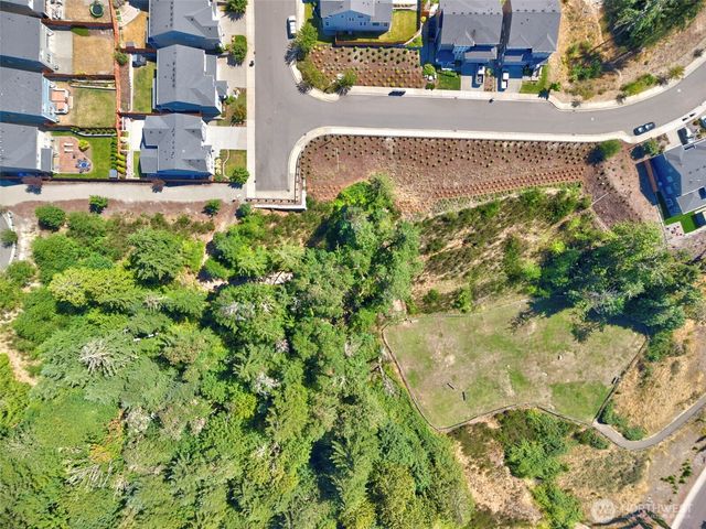 11307 Maple Tree Place NW, Silverdale, WA 98383