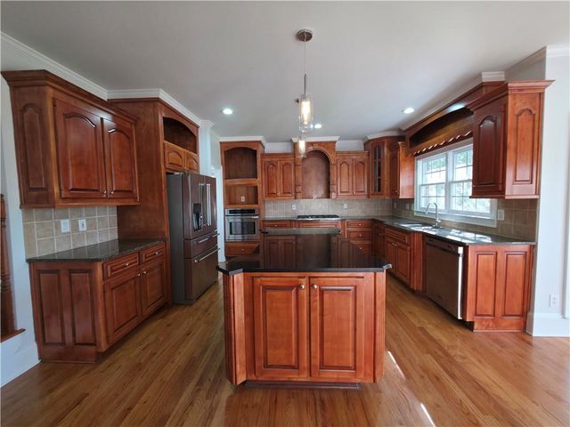 500 Thoreau Lane, Jonesboro, GA 30236