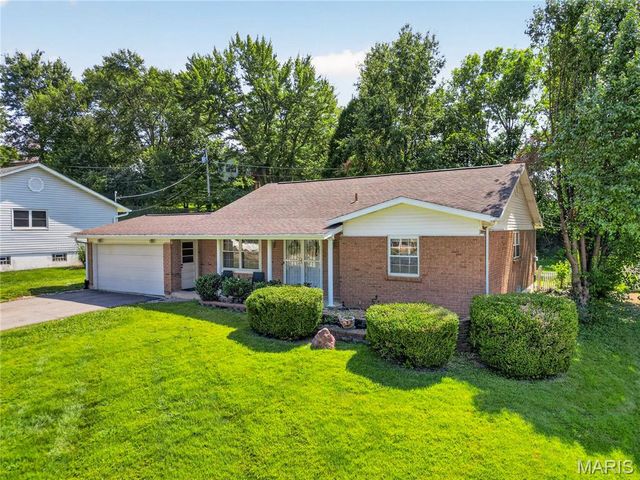 3356 San Sevilla Court, Bridgeton, MO 63044
