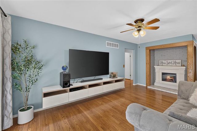 3356 San Sevilla Court, Bridgeton, MO 63044