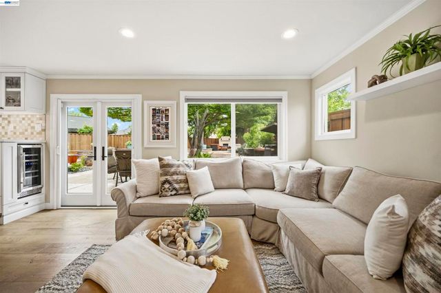 2189 Corte Ricardo, Pleasanton, CA 94566