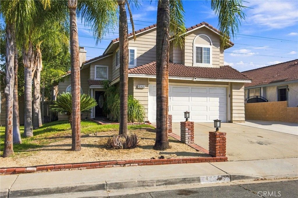 14090 Chaparral, Fontana, CA 92337 — photo 2