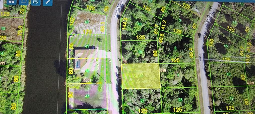 10038 BOYLSTON STREET, Port Charlotte, FL 33981