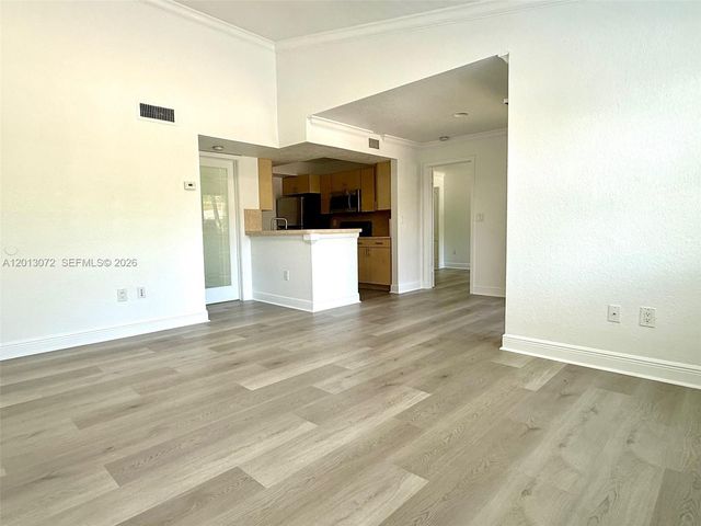 15560 SW 106th Ln 1302, Miami, FL 33196