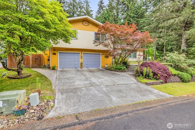 4905 96Th Avenue W, University Place, WA 98467