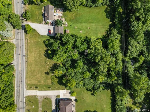 25152 Inkster R Inkster Road, Southfield, MI 48033