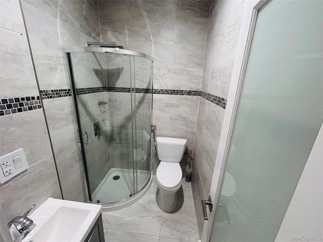 1128 40th Street 3, Brooklyn, NY 11218