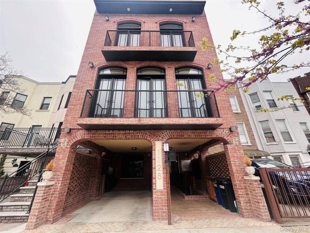 1128 40th Street 3, Brooklyn, NY 11218