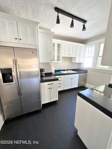 226 E 15TH Street E, Jacksonville, FL 32206