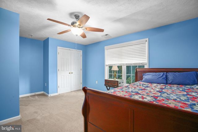 4 OLEANDER DR, Stafford, VA 22554