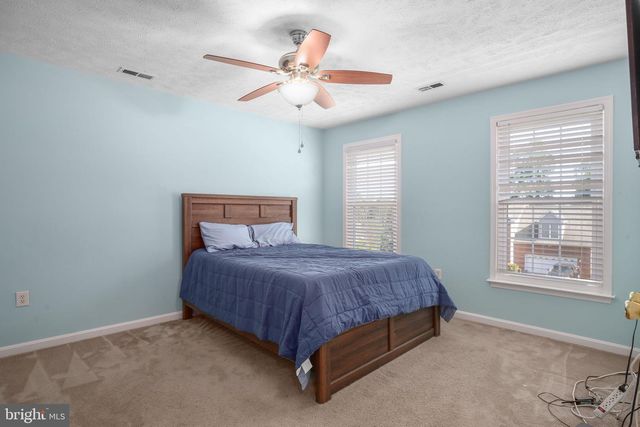 4 OLEANDER DR, Stafford, VA 22554