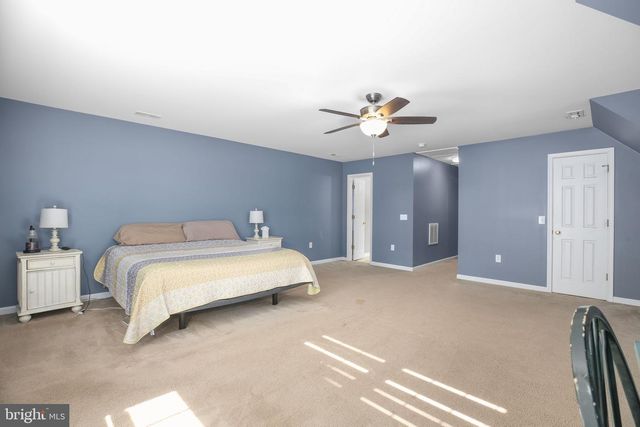 4 OLEANDER DR, Stafford, VA 22554