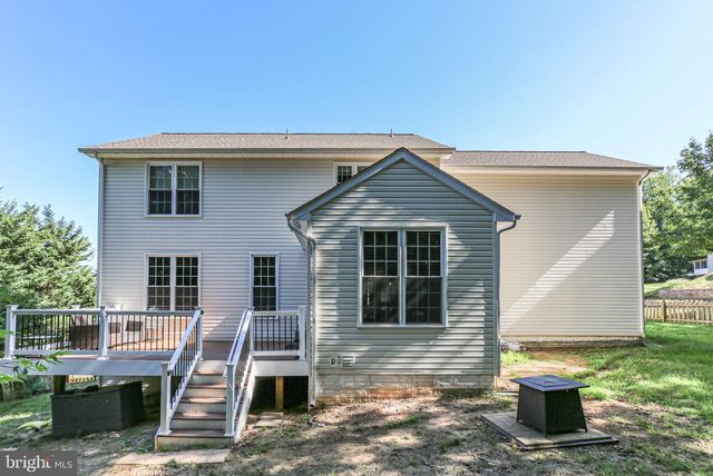 4 OLEANDER DR, Stafford, VA 22554