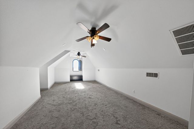 845 Thomas Crossing Drive, Fort Worth, TX 76028