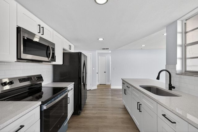 7051 FIRESIDE DRIVE, Port Richey, FL 34668