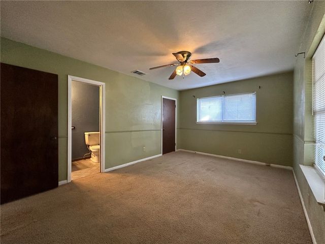 1927 South Park Dr, Kingsville, TX 78363