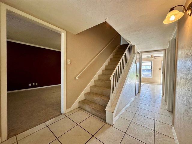 1927 South Park Dr, Kingsville, TX 78363