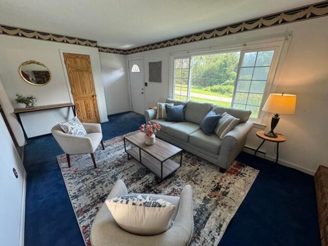 1044 Stoney Mountain RD, Martinsville, VA 24112