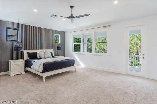 1075 Frank Whiteman BLVD, Naples, FL 34103