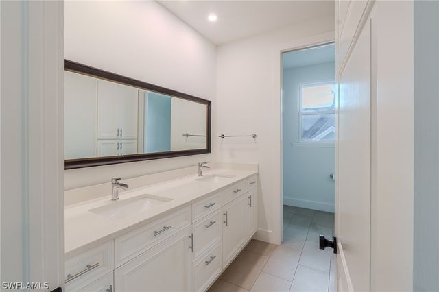 1075 Frank Whiteman BLVD, Naples, FL 34103