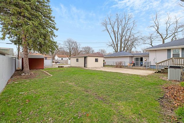17851 Park Avenue, Lansing, IL 60438