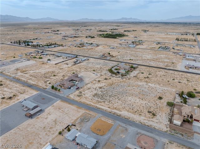 2390 Jayme Street, Pahrump, NV 89048