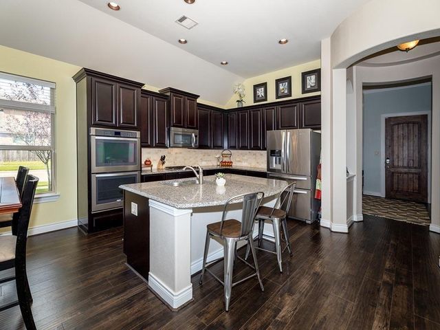 671 Cumberland Ridge Lane, League City, TX 77573
