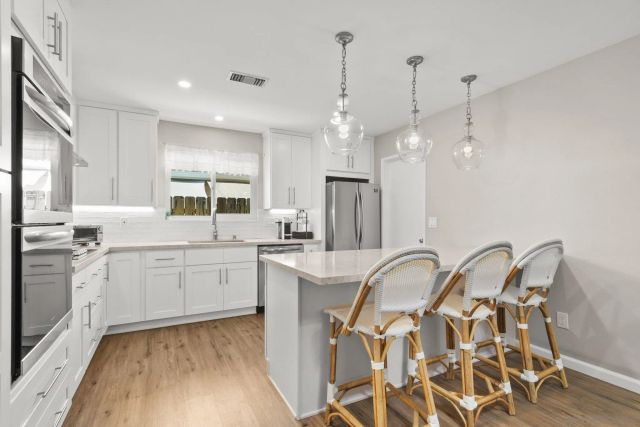 6304 Lake Lucerne, San Diego, CA 92119