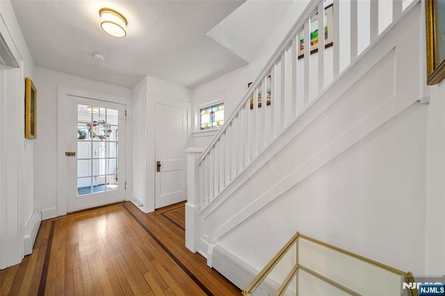77 Oakdene Avenue, Teaneck, NJ 07666