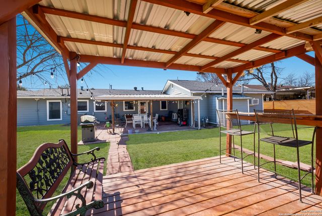 2623 W KINGS HWY, San Antonio, TX 78228