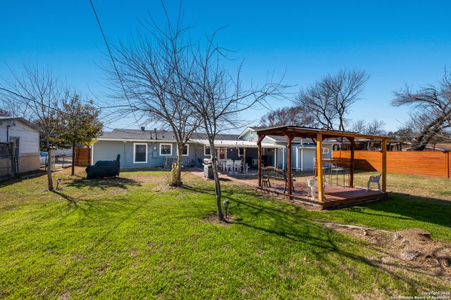 2623 W KINGS HWY, San Antonio, TX 78228