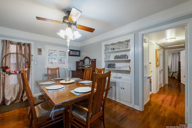 2623 W KINGS HWY, San Antonio, TX 78228