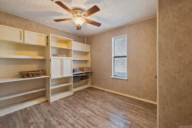 8112 Hart Road, Benton, AR 72019