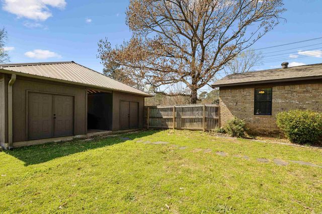 8112 Hart Road, Benton, AR 72019