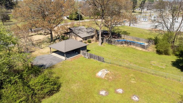 8112 Hart Road, Benton, AR 72019