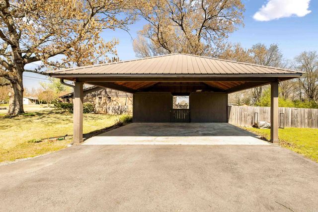 8112 Hart Road, Benton, AR 72019