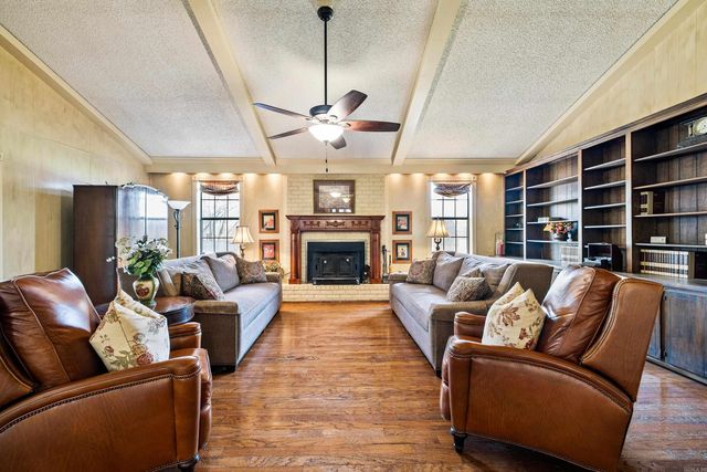 8112 Hart Road, Benton, AR 72019